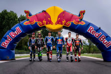 Superbike, Supersport ve Moto2'de Türkiye rüzgarı: Milli motosikletçiler İngiltere ve Almanya pistlerinde podyum mücadelesi verecek