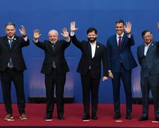 Sanchez Latin Amerika'da demokrasi çağrısı yaptı