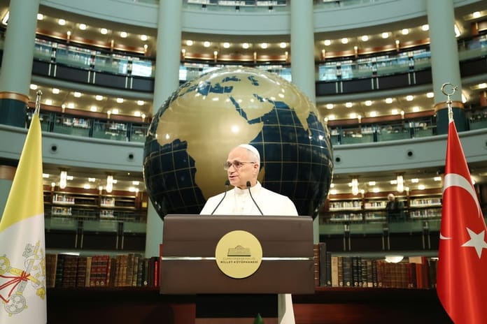 Papa Leo ilk yurtdışı ziyaretini Türkiye'ye gerçekleştiriyor