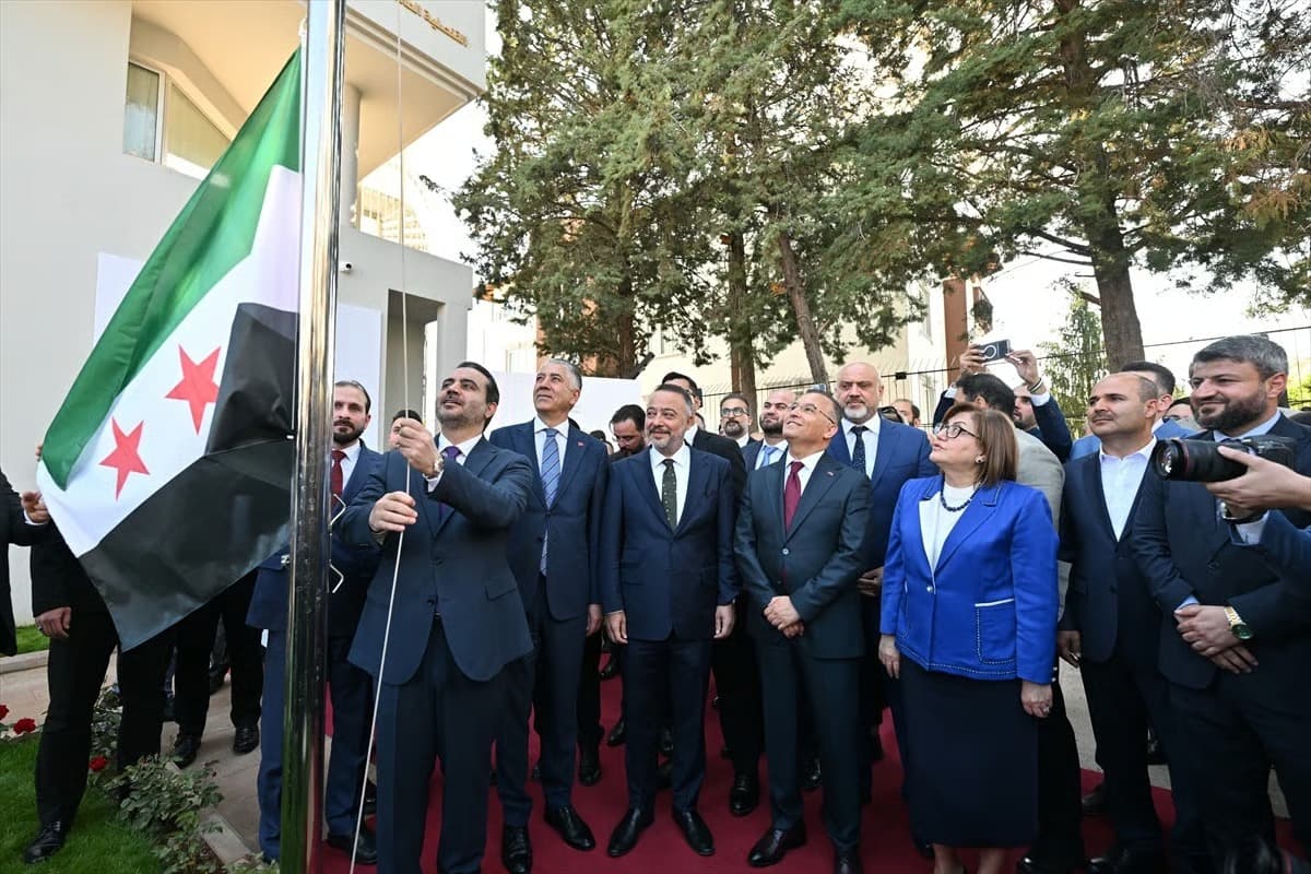 Suriye Gaziantep'te Başkonsolosluk açtı