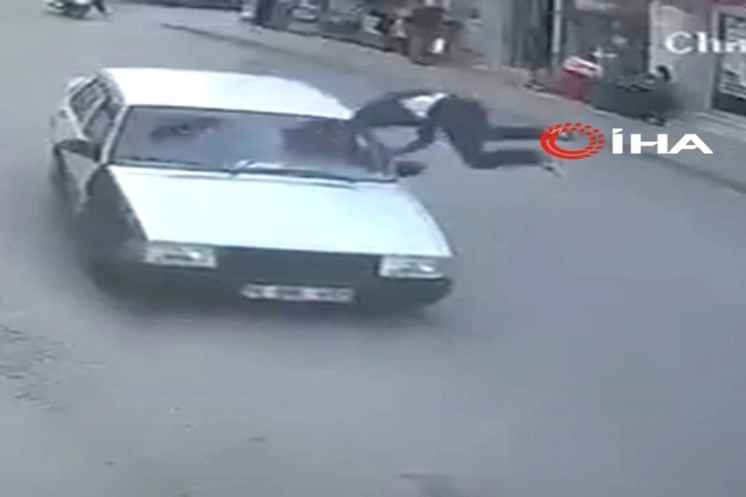 Son anda zıplayarak hayatta kaldı: Bursa'da feci kaza