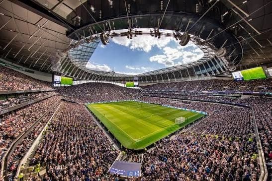 Bundesliga ve Premier Lig sınırda