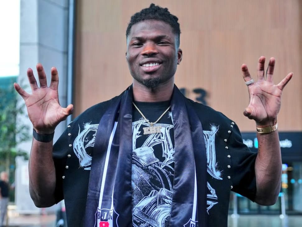 Beşiktaş'ın yeni golcüsü: El Bilal Toure