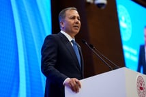 İçişleri Bakanı Ali Yerlikaya, Özel Güvenlik Zirvesi'nde önemli açıklamlarda bulundu