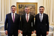 CHP İstanbul İl Kongresi iptal edildi