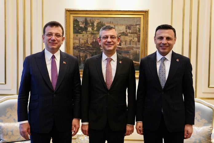 CHP İstanbul İl Kongresi iptal edildi