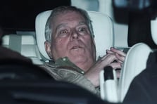 İngiltere Kralı Charles’ın kardeşi Andrew serbest bırakıldı