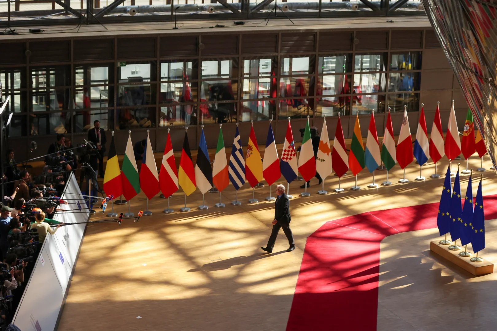Pentagon Asks European Allies to Tone Down Russia Rhetoric