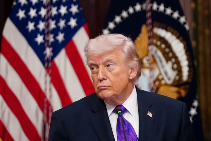 Trump Küba’yı açıktan askeri müdahaleyle tehdit etti