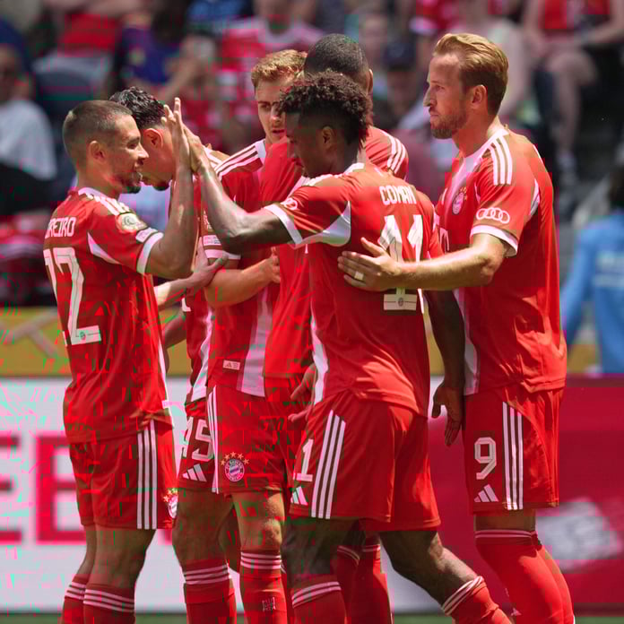 10 gollü başlangıç