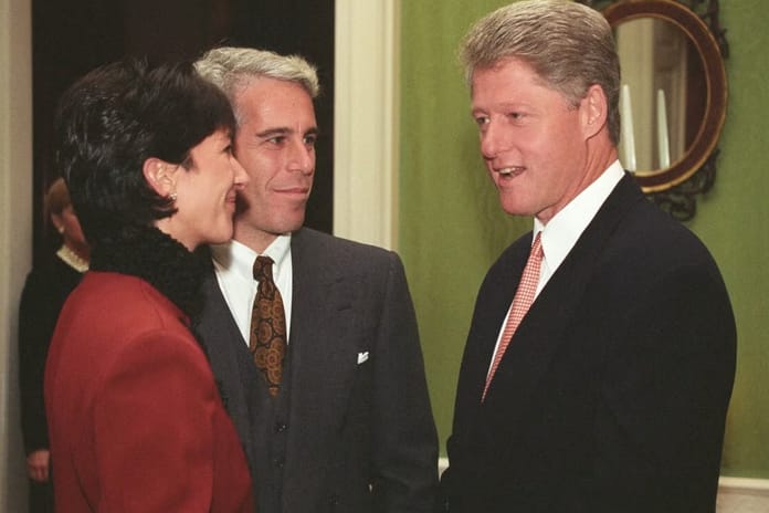 Epstein'ın doğum günü defterinde Bill Clinton'ın el yazısıyla mesaj bulundu