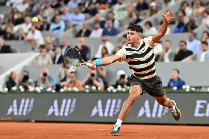 Roland Garros'ta favoriler adım adım ilerliyor: Swiatek ve Alcaraz 4. tura yükseldi