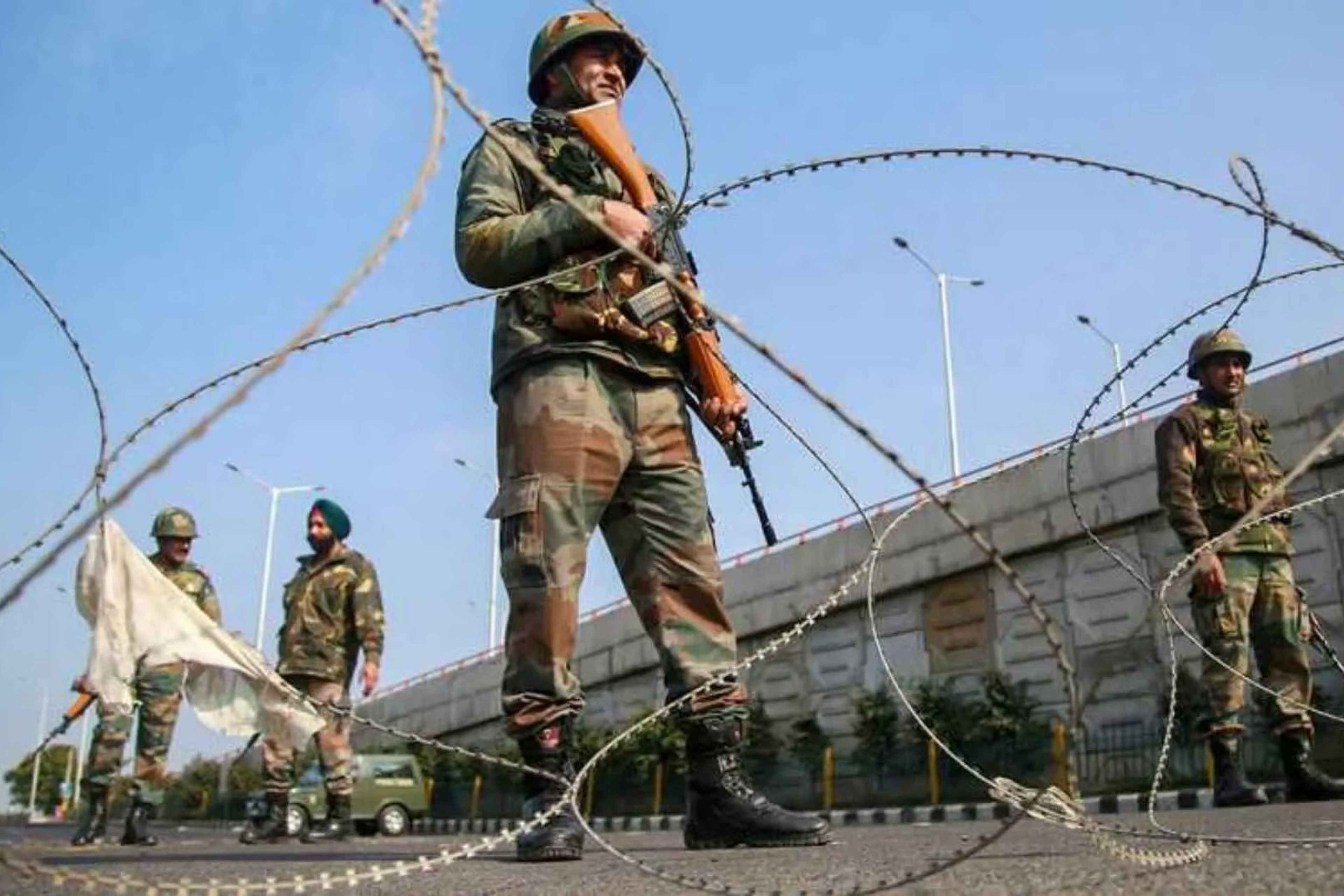 The Guardian: Hindistan ve Pakistan neden savaşın eşiğinde?