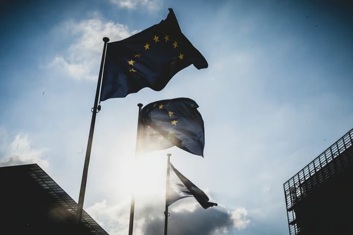 Brussels Signal: Çok kutuplu düzende Avrupa'ya yer yok