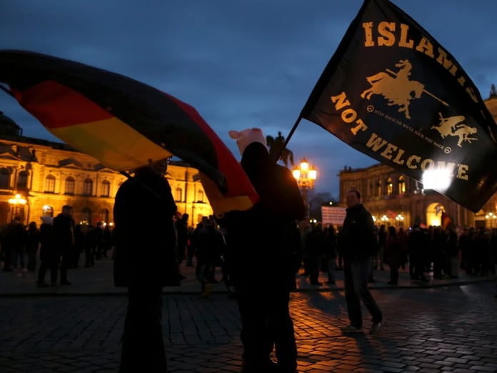 Almanya'da yılın ilk 9 ayında 930 İslam karşıtı suç kaydedildi: Camilere saldırılar arttı