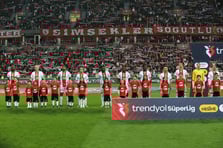 Süper Lig'de düşen üçüncü takım Sivasspor oldu: Samsunspor galibiyeti ve Çalımbay'ın sözleri