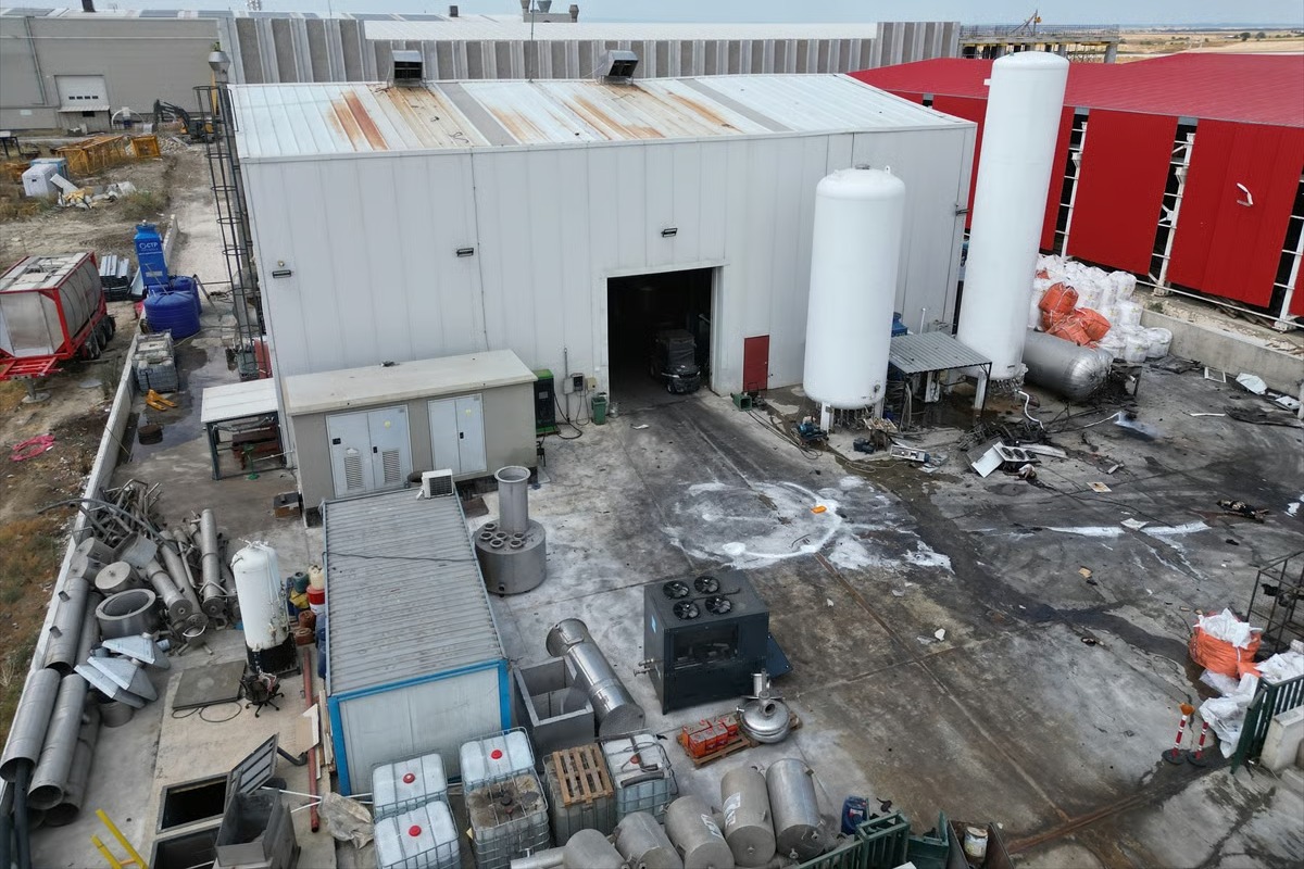 Anestezi gazı fabrikasında patlama