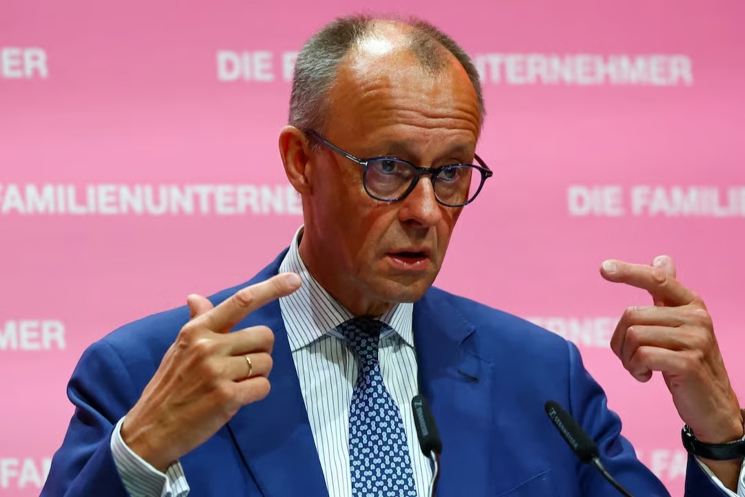 Merz Warns U.S. Lawmakers on Russia’s Military Build-Up