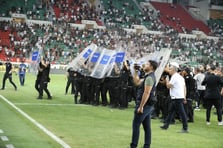 Erzurumspor maçının cezaları belli oldu: Amedspor'a hem saha olayları hem de tezahüratlar nedeniyle çift ceza