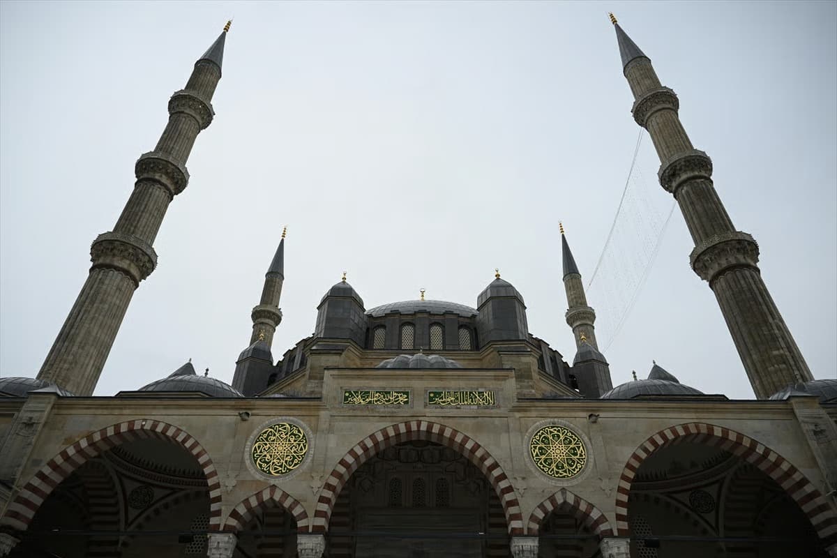Mimar Sinan "ustalık eserim" demişti: Selimiye Camii ibadete açıldı