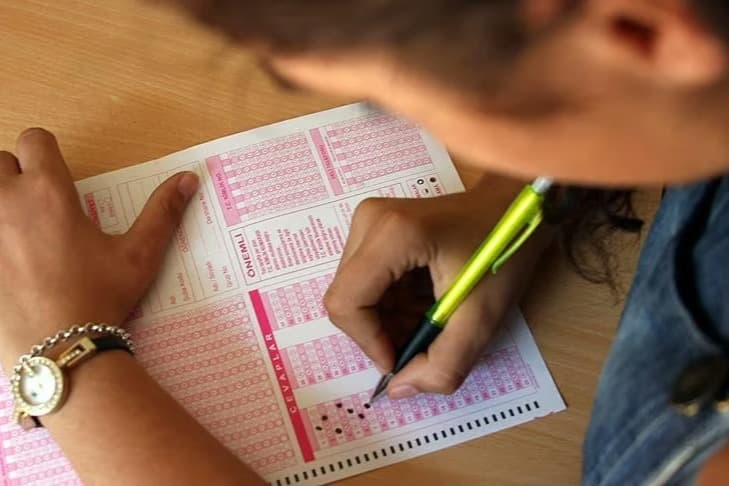 Bursluluk sınavı sonuçları açıklandı mı? MEB sonuç sorgulama ile İOKBS-Bursluluk sınavı sonuçları ne zaman açıklanacak?