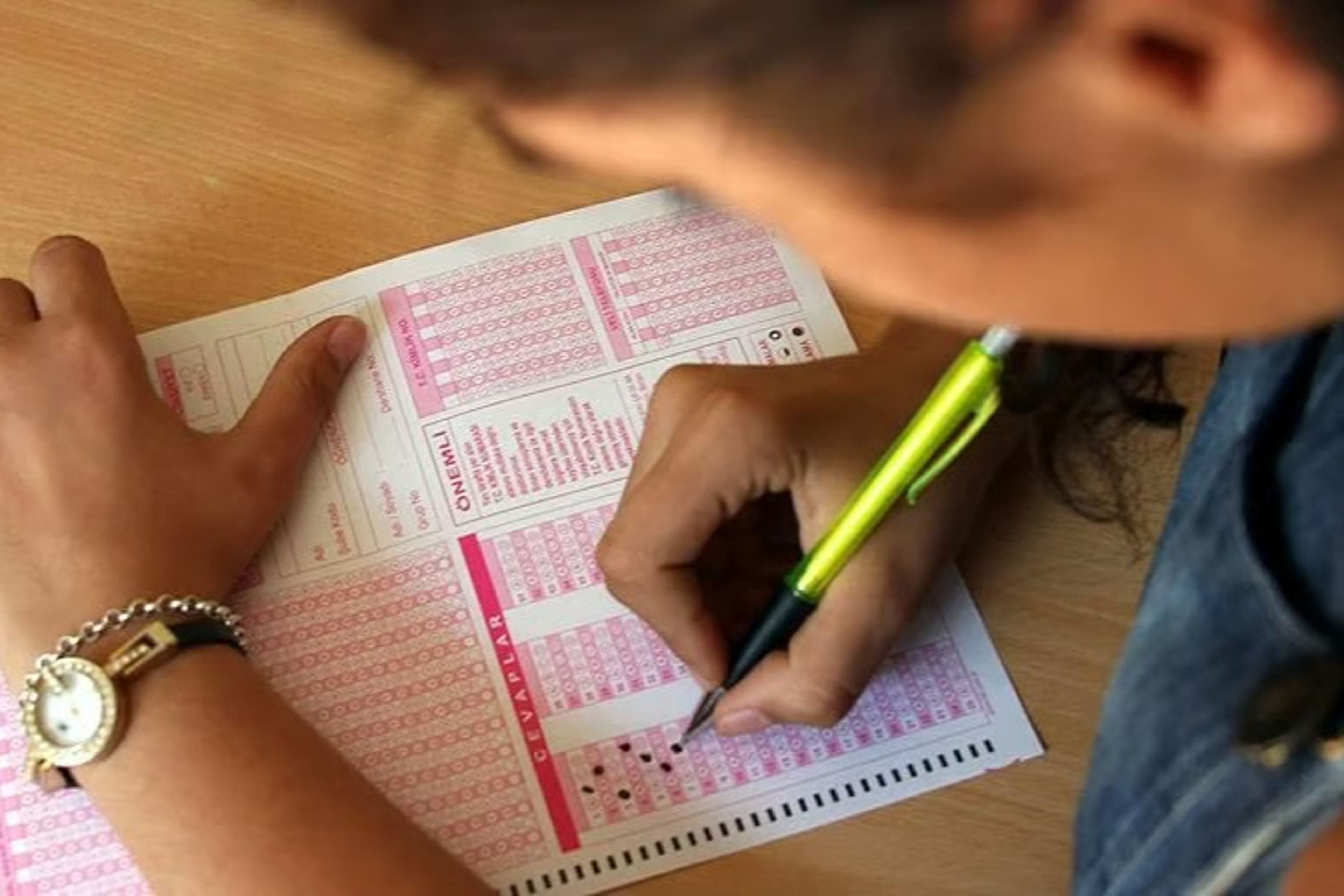 Bursluluk sınavı sonuçları açıklandı mı? MEB sonuç sorgulama ile İOKBS-Bursluluk sınavı sonuçları ne zaman açıklanacak?