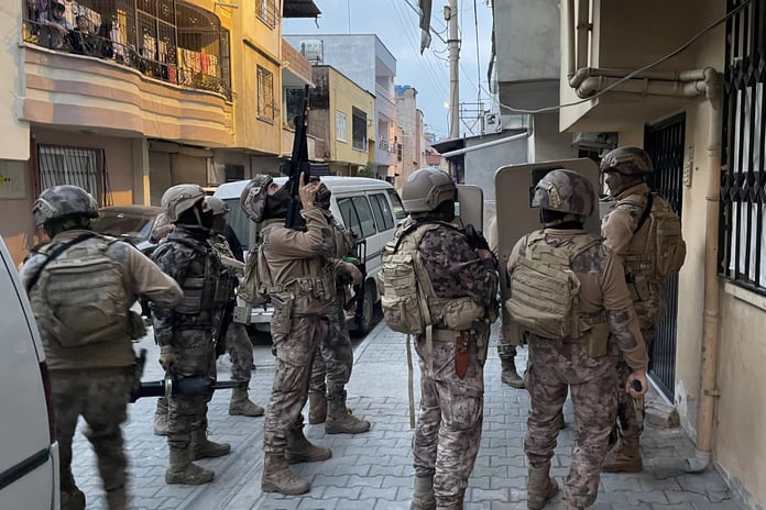 Organize suç örgütüne büyük darbe: 89 gözaltı 