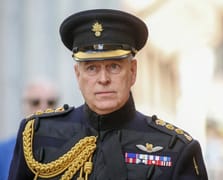 Buckingham'da deprem: Pedofili olduğu ortaya çıkan Prens'in unvanları elinden alındı