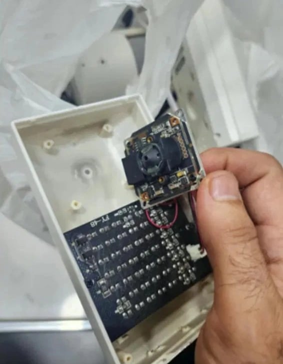 Güzellik merkezinde gizli kamera iddiası