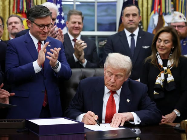 ABD'de hükümet 43 gün sonra yeniden açıldı