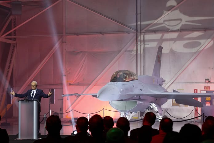 Bulgaristan’ın ilk F-16 Block 70 uçağının uçuşları durduruldu