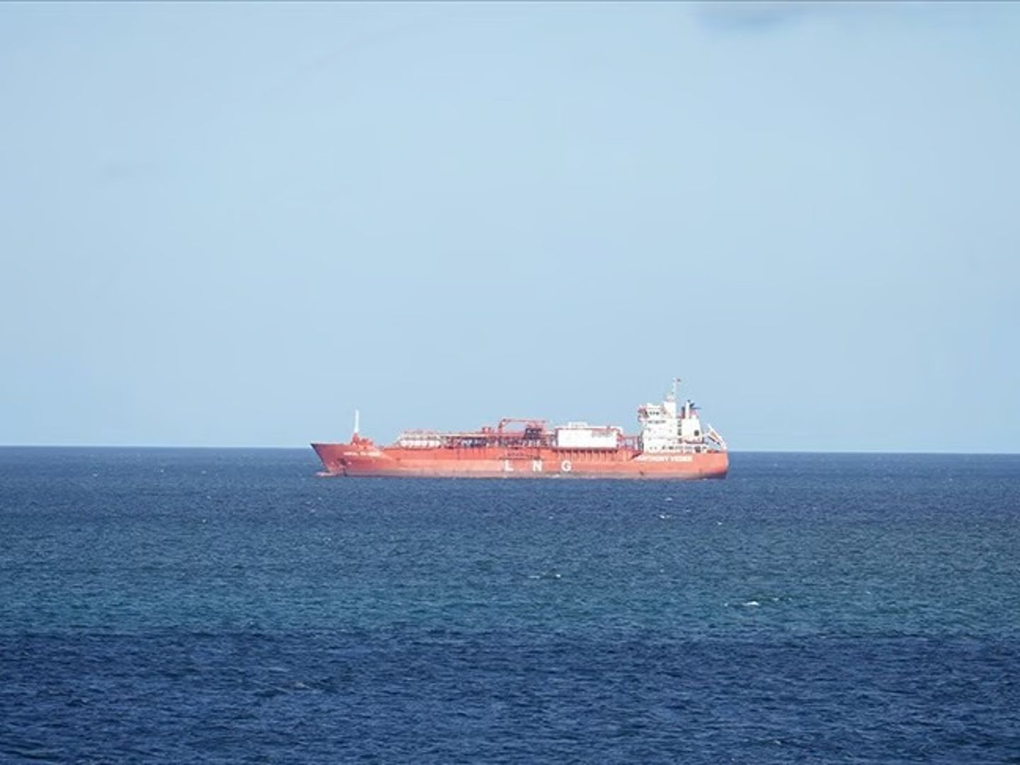 Hürmüz Boğazı kapanırsa petrolün varil fiyatı 90 dolara çıkabilir