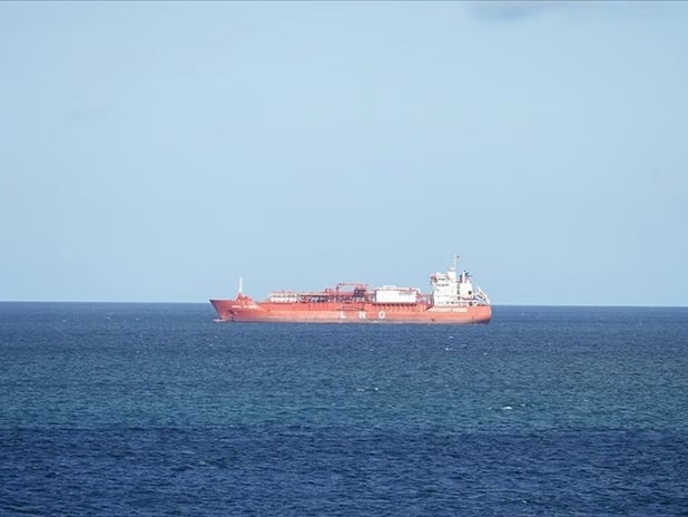 Hürmüz Boğazı kapanırsa petrolün varil fiyatı 90 dolara çıkabilir