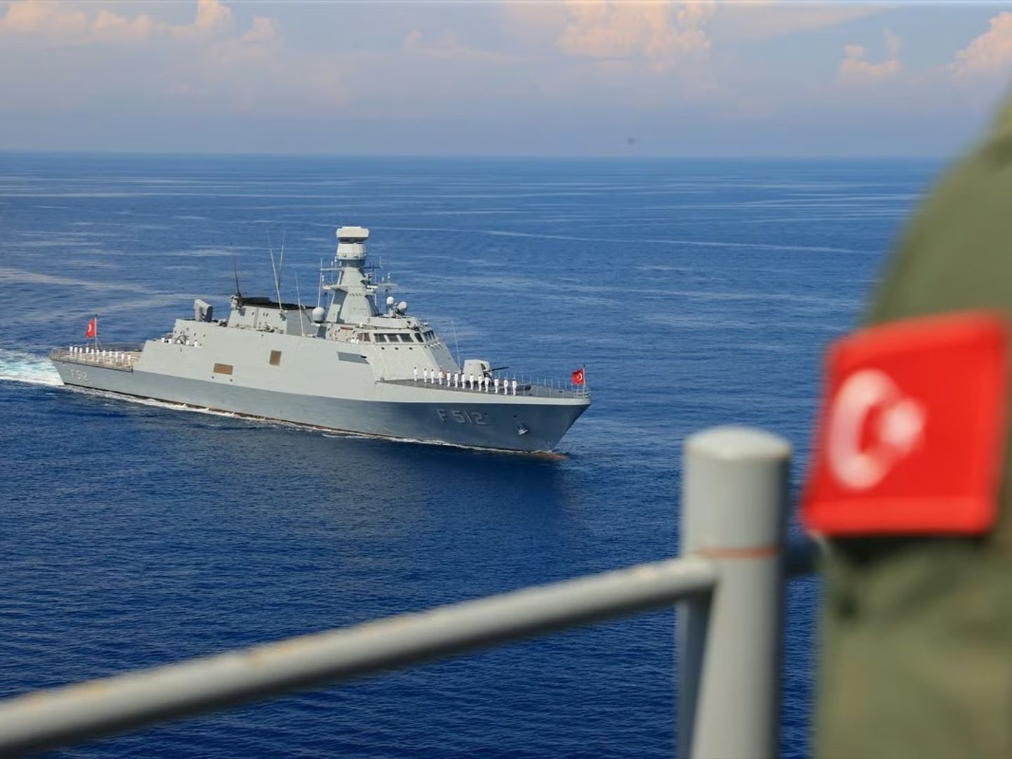 Deniz Kuvvetleri Komutanı Oramiral Ercüment Tatlıoğlu: Milli uçak gemisi 2027'de denize indirilecek