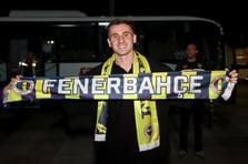 Fenerbahçe, milli oyuncu Kerem Aktürkoğlu'nu kadrosuna kattı