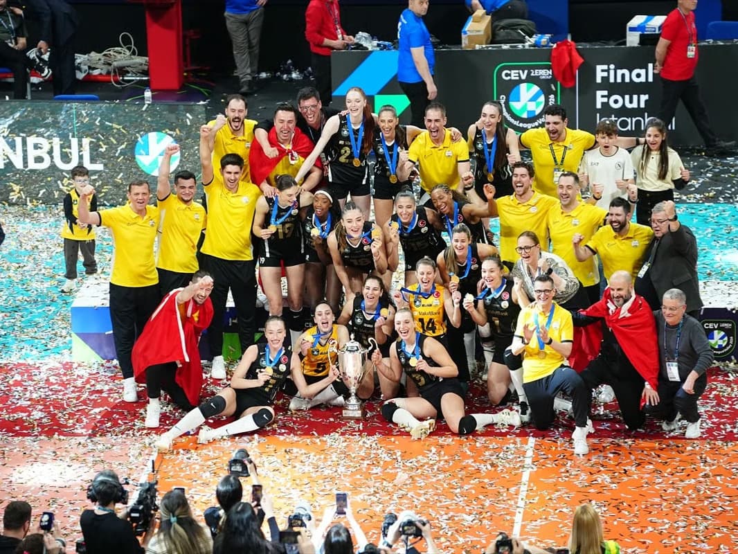 Şampiyonlar Ligi'ndeki Türk finalinde zafer VakıfBank'ın