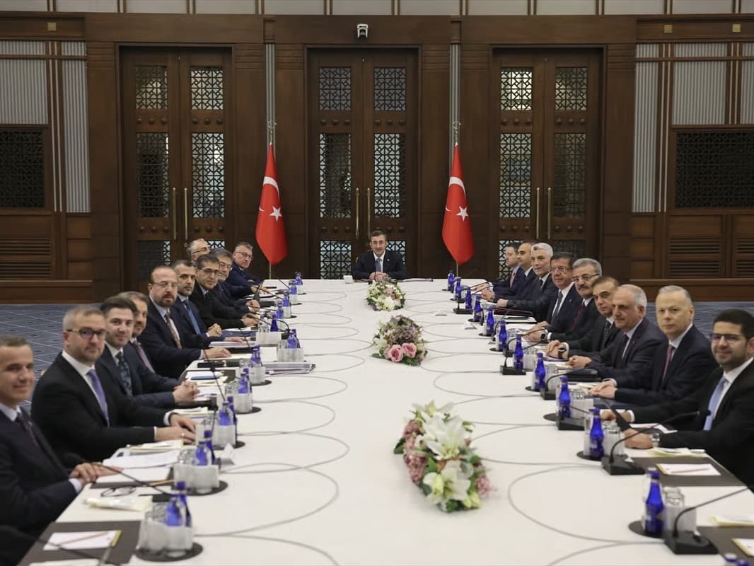 EKK'da işgücü ve yargı paketi gündemi