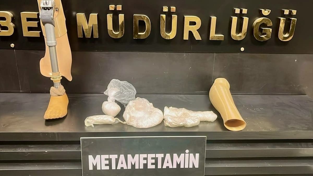 Bursa'da protez bacağa gizlenen uyuşturucu operasyonla ele geçirildi