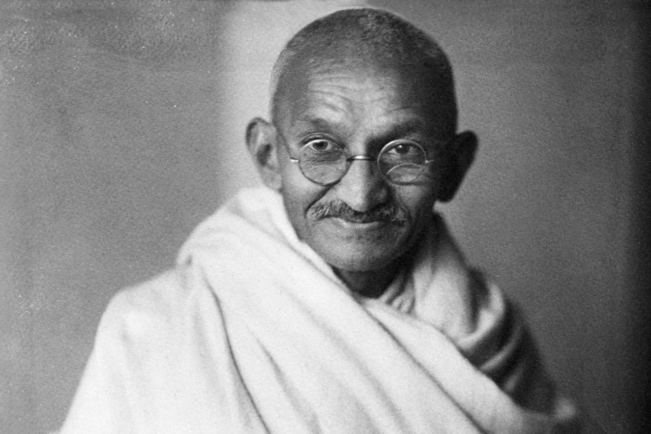 Gandhi'nin el yazısı koleksiyonu rekor fiyata satıldı