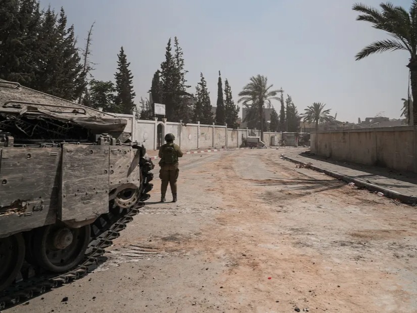 Five Israeli Soldiers Killed in Northern Gaza