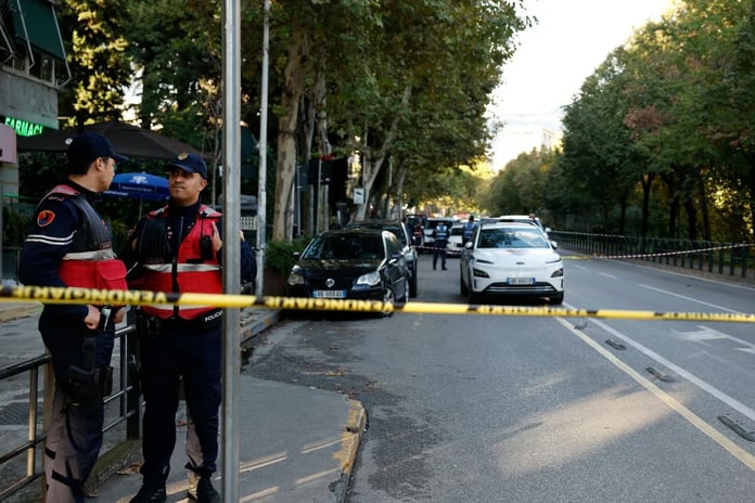 Arnavutluk’ta hakim duruşma sırasında vurularak öldürüldü