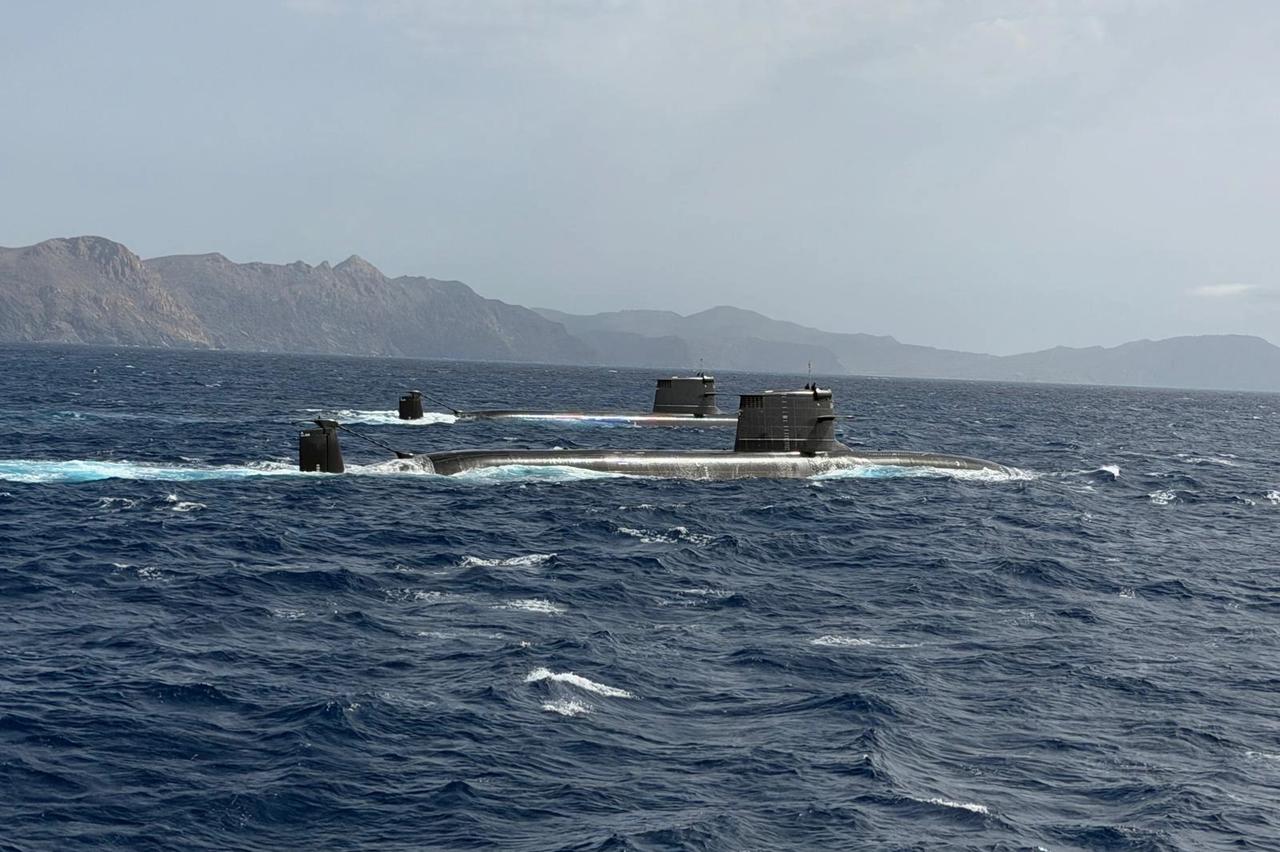 İspanya, iki S-80 denizaltısını birlikte denize çıkardı