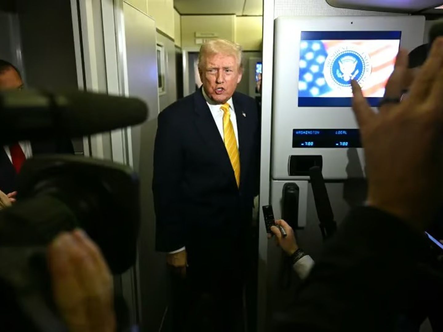 ABD'de gizli zirve: Trump yönetimi Venezuela'ya karşı askeri operasyon seçeneklerini tartışıyor