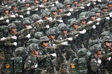 Güney Kore, küresel ve bölgesel tehditlere karşı askeri reformları hızlandıracağını duyurdu