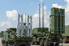 Almanya’da hükümet yeni yasa tasarısı ile daha hızlı silahlanmayı hedefliyor