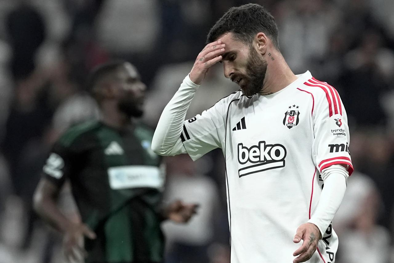 Beşiktaş'tan Rafa Silva'ya kritik hamle: Kriz büyüyor