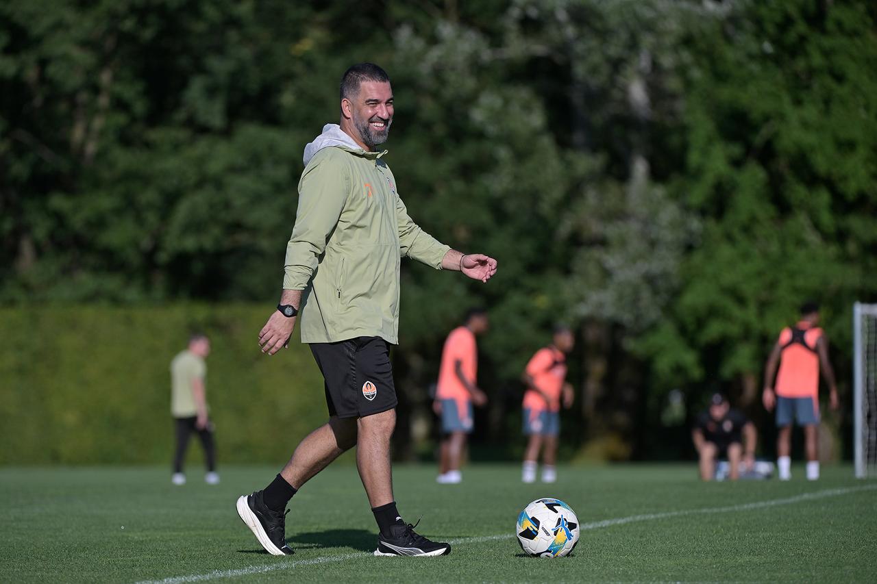 Rakip Arda Turan