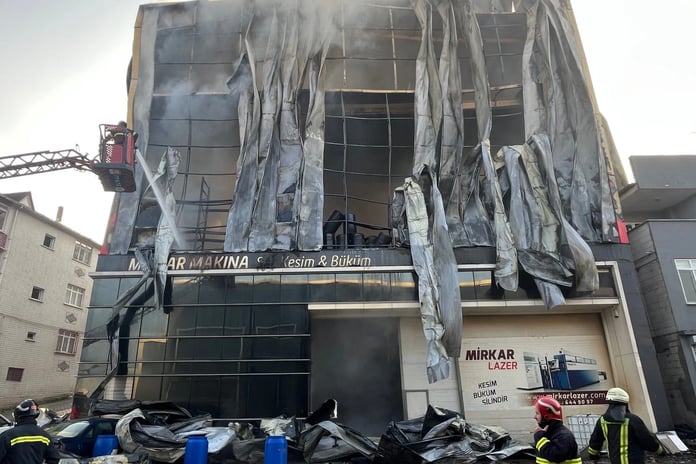 Gebze’deki feci yangında gözaltı sayısı 11'e Yükseldi: İş yeri sahibi kaçarken yakalandı