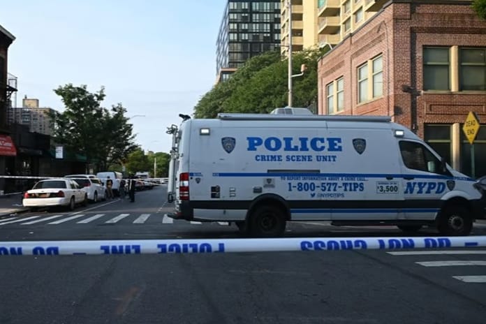 New York'taki bir restoranda silahlı saldırı: 3 ölü