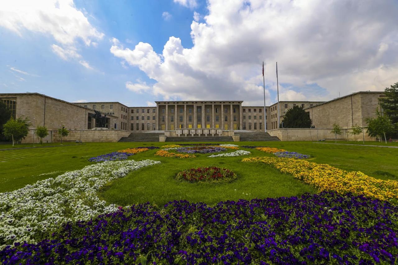 TBMM'deki stajyer öğrencilere cinsel taciz davasında gerekçeli karar açıklandı